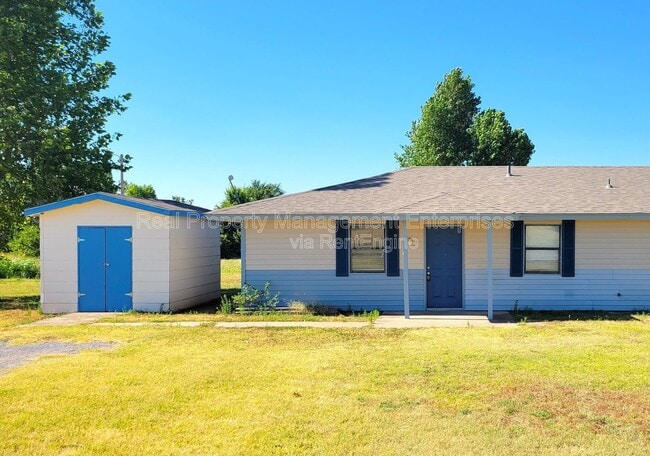 Photo - 1803 Sandrock Rd