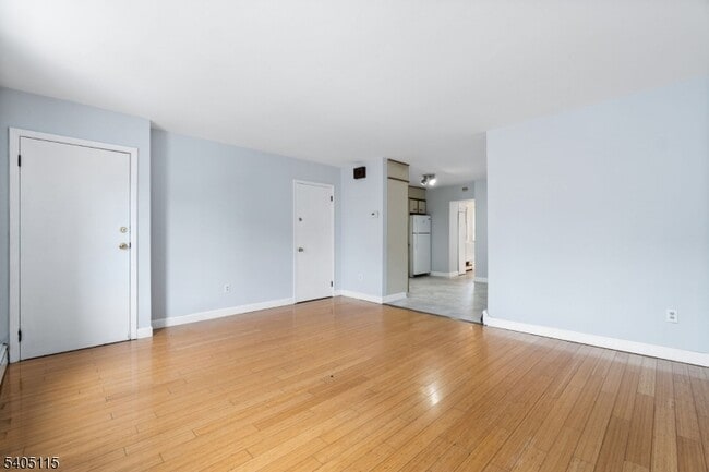 Photo - 120 Grant Ave Unit 1