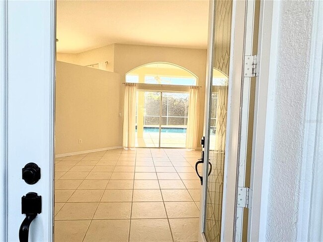 Photo - 731 Waterside Ct