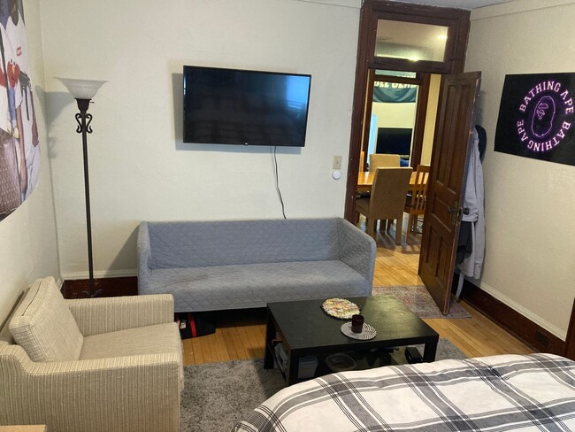 Photo - 2434-34B N Cramer St Unit Upper