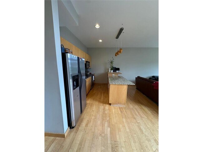 Photo - 9 W Franklin Ave Unidad 306