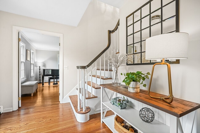 Photo - 395 Thayer Pond Rd