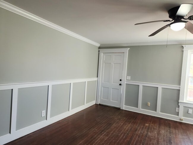 Photo - 132 Euclid St