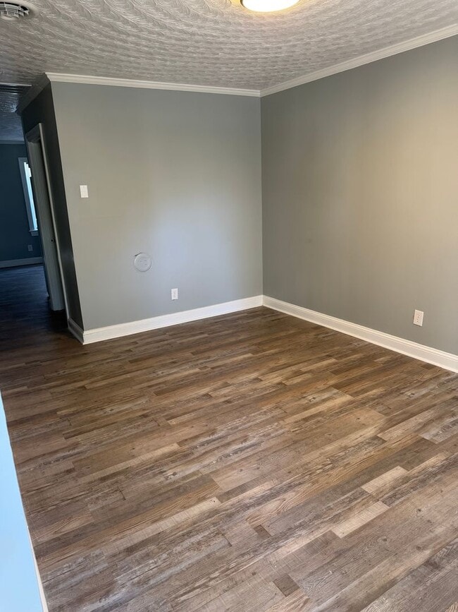 Photo - 913 S Kates Ln