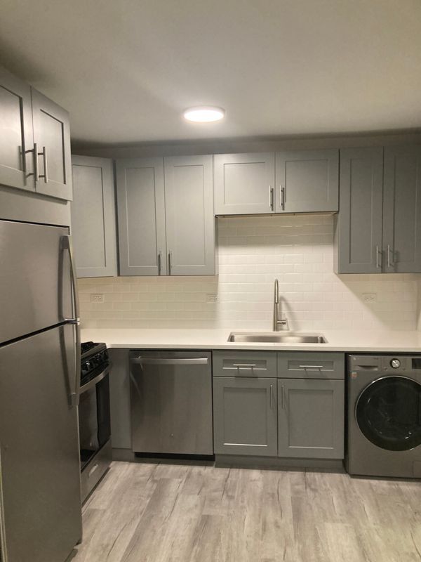 373 Hazel Ave Unit D1