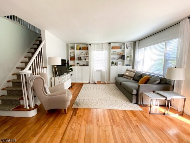 Photo - 19 Hazlett St