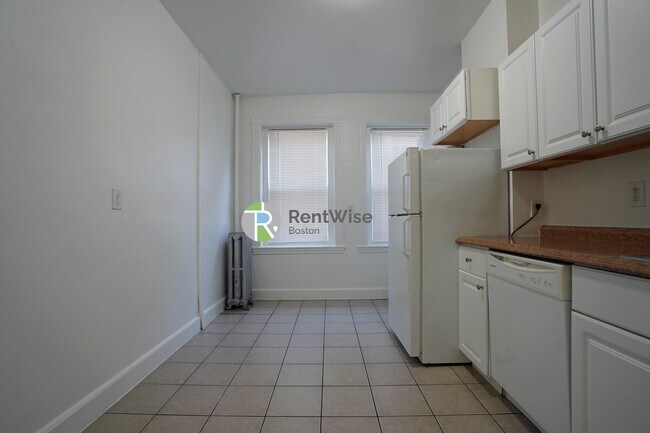 Photo - 1298 Commonwealth Ave