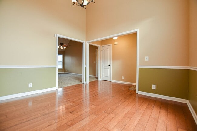 Photo - Pet Friendly Ranch with Bonus!
