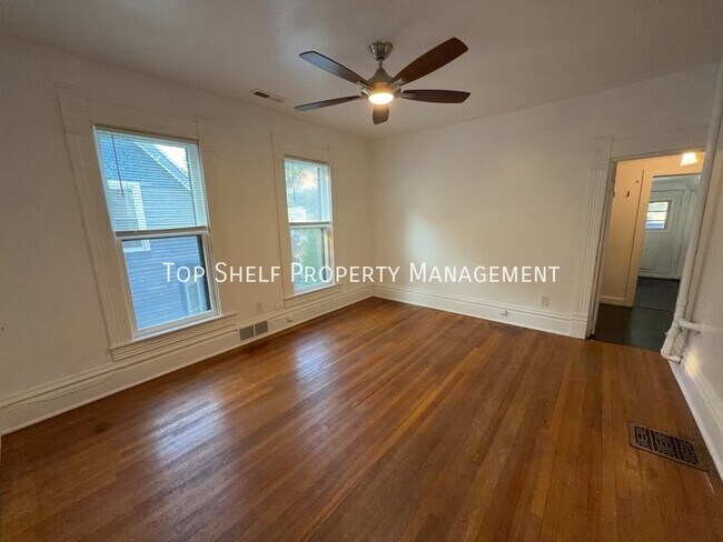 Photo - 669 19th St Unit 1