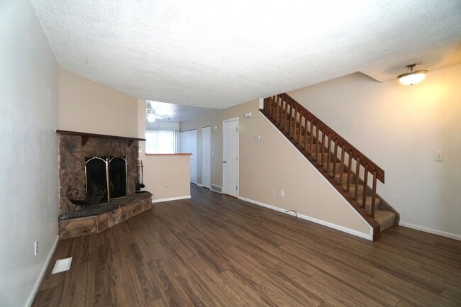 7644 Lexington Manor Dr