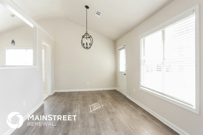 Photo - 8195 Rhodes Way