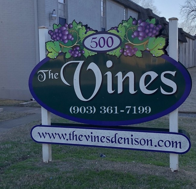 The Vines - The Vines Apartments