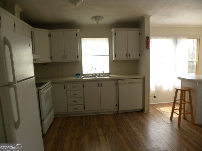 Photo - 297 Bell Acres Rd