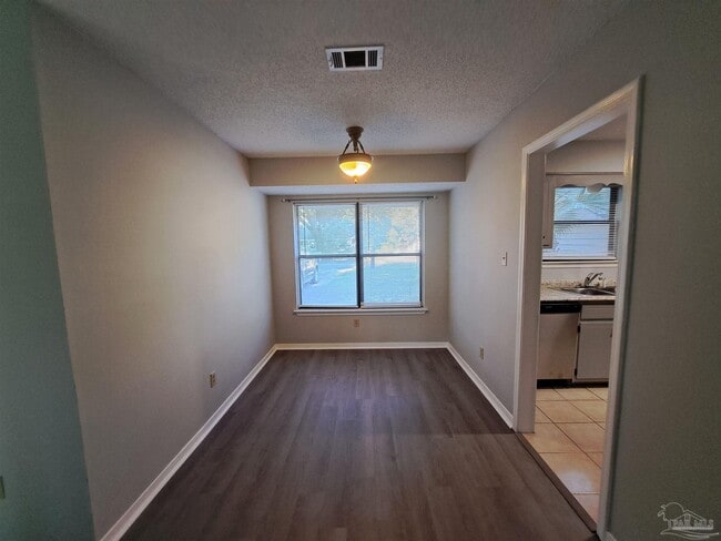 Photo - 6204 Forest Pines Dr