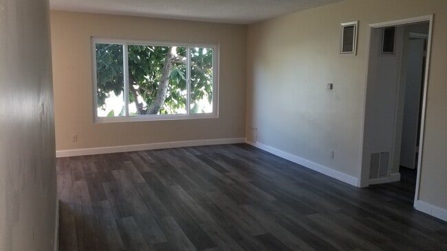 Photo - 819 Ocean Park Blvd Unidad 4
