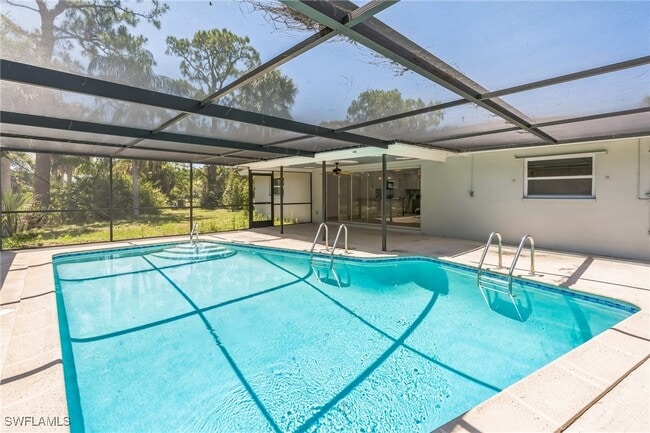 Building Photo - 13724 River Forest Dr Rental