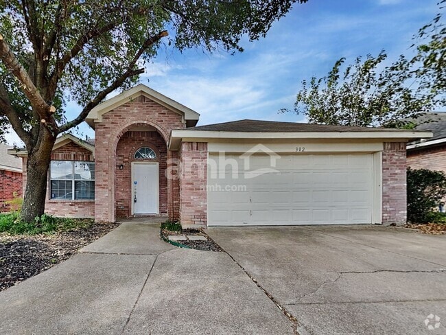 Building Photo - 302 Tioga Dr Rental