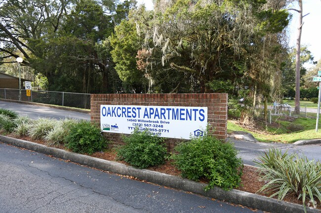 Photo - Oakcrest Apartments