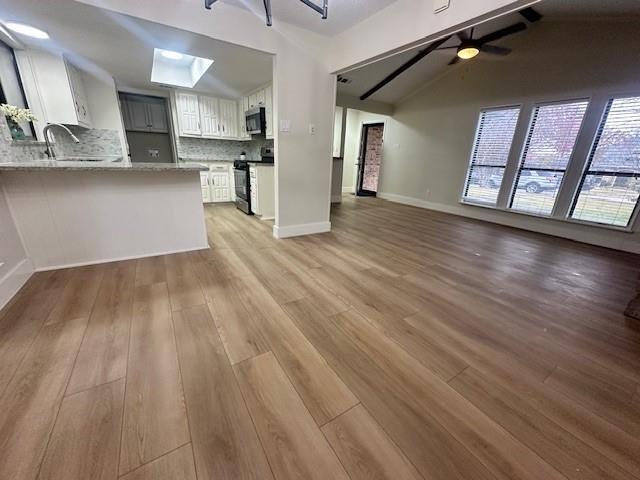 Building Photo - 401 Willow Way