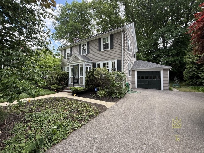 Photo - 24 Beverly Rd