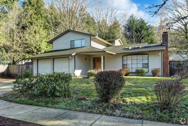 Building Photo - 5180 Highland Dr Rental