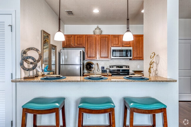 C1 - 3BR, 2BA - 1,309SF - Kitchen - Goldelm at Bennett Park