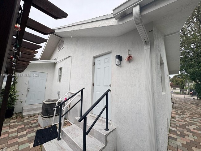 Photo - 314 SW 10th Ave Unidad 2