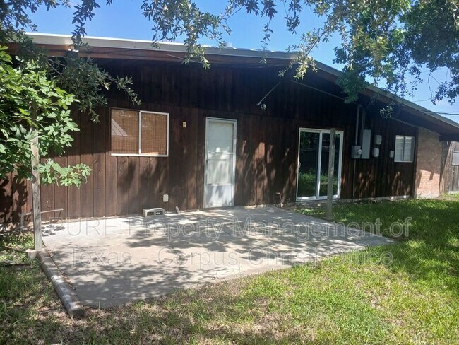 Photo - 730 Bradshaw Dr