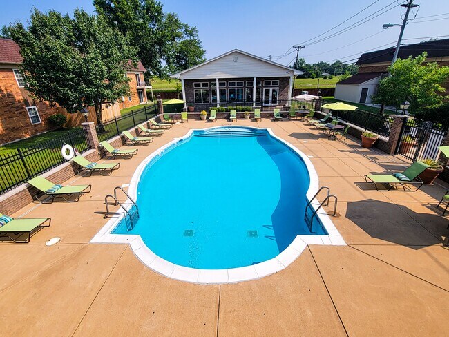 Pool w/ Sundeck - Tanglewood Apartments