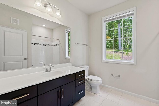 Photo - 23235 Milltown Knoll Square Unidad 117