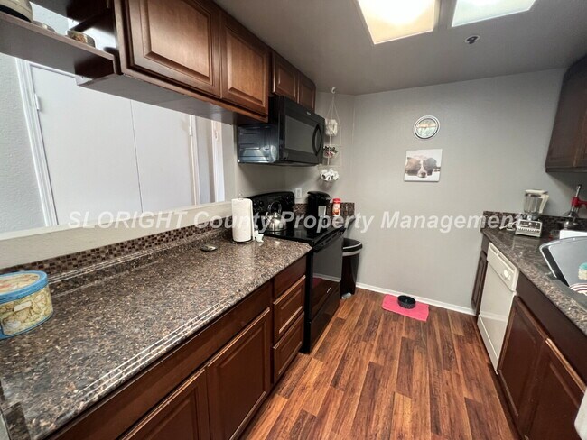 Photo - AVAILABLE AUGUST - Upstairs San Luis Obispo Condo - 2 Bedroom / 1 Bathroom Unit D