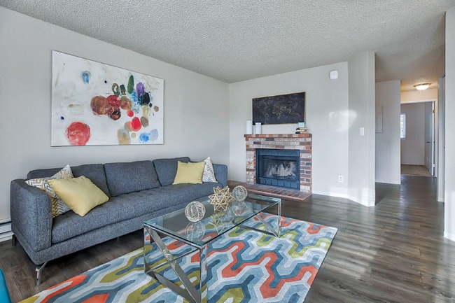 Photo - 5726 59th St Ct W Unidad 2x1