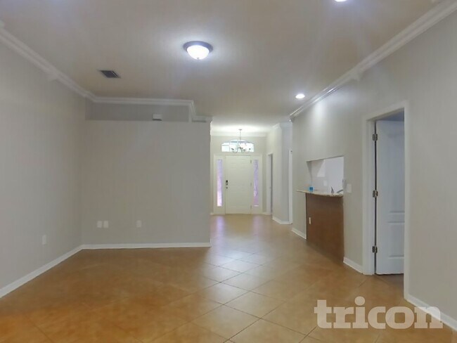 Photo - 6918 Monarch Park Dr