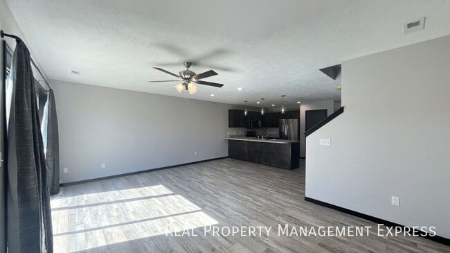 Photo - Cozy and Spacious 3 Bedroom 2.5 Bath Home