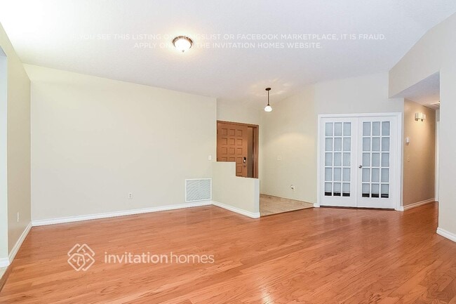 Photo - 5368 Black Pine Dr