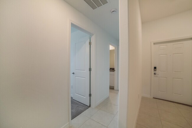 Photo - 4206 84th Ct E