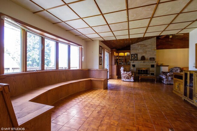 Photo - 2817 Walden Ln