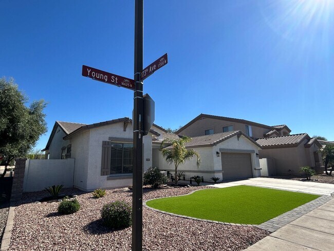 Photo - 17307 W Young St