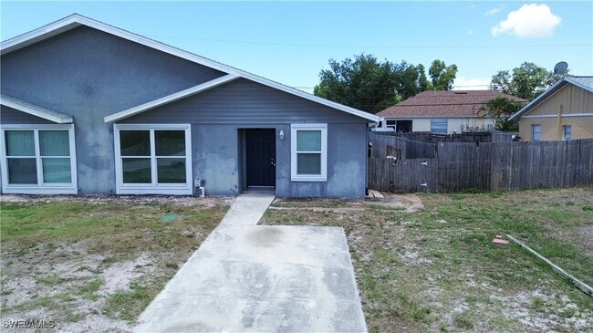 Building Photo - 17466 Ellie Dr Rental