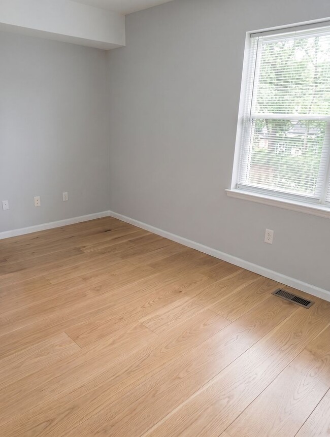 Photo - 3520 N 15th St