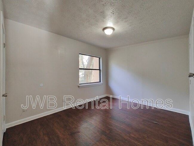 Photo - 226 Spruce St