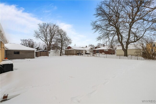 Photo - 133 Halstead Ave