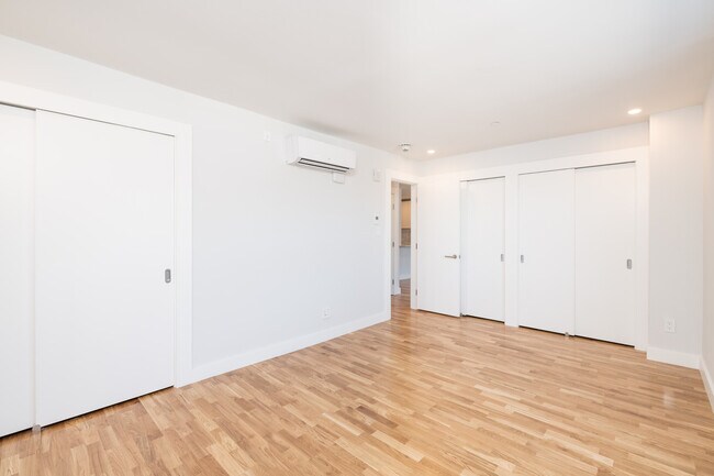 Photo - 1410 Columbia Rd Unit 5K