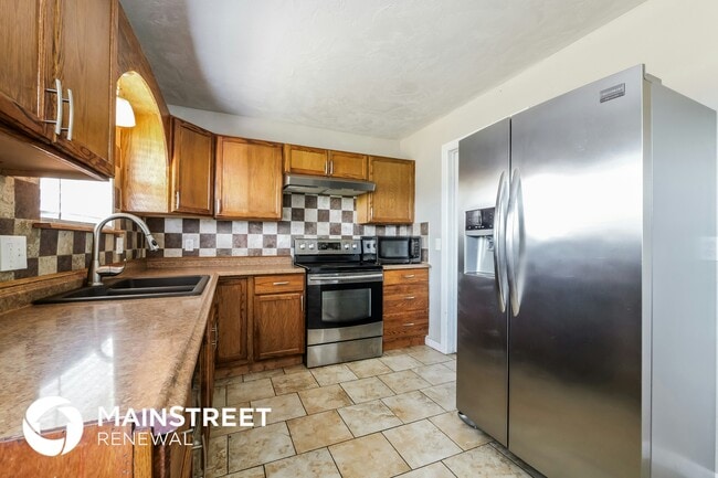 Photo - 700 SW 12th St