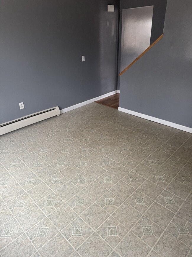 Photo - 14 Kelley St