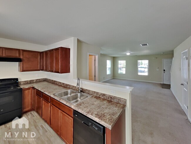 Photo - 2547 Piering Dr