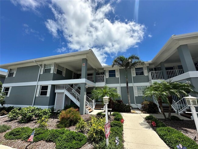 1155 Edgewater Cir Unit 28