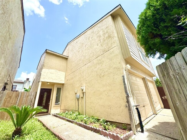 Photo - 12504 Autumn Leaf Ln