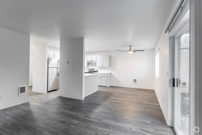 2BR, 2B - 1052SF