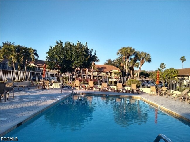 Photo - 13076 Cross Creek Ct Unit 403